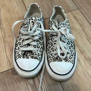 Size 1 cheetah converse